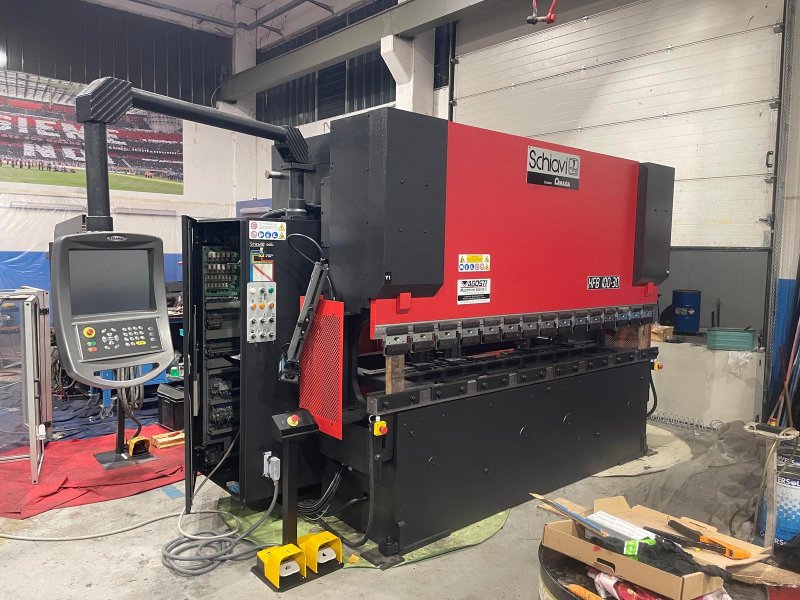 SCHIAVI HFB 100-3000  2000