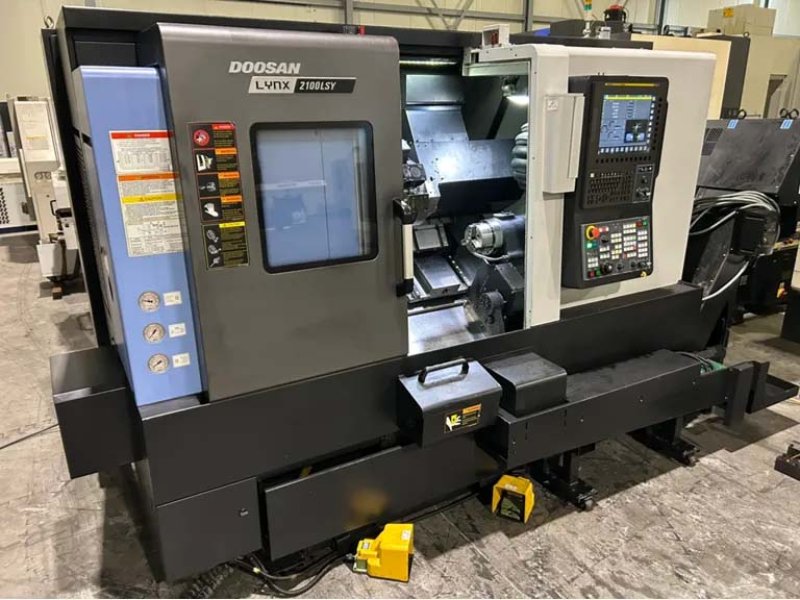 DOOSAN LYNX 2100LSY  2021
