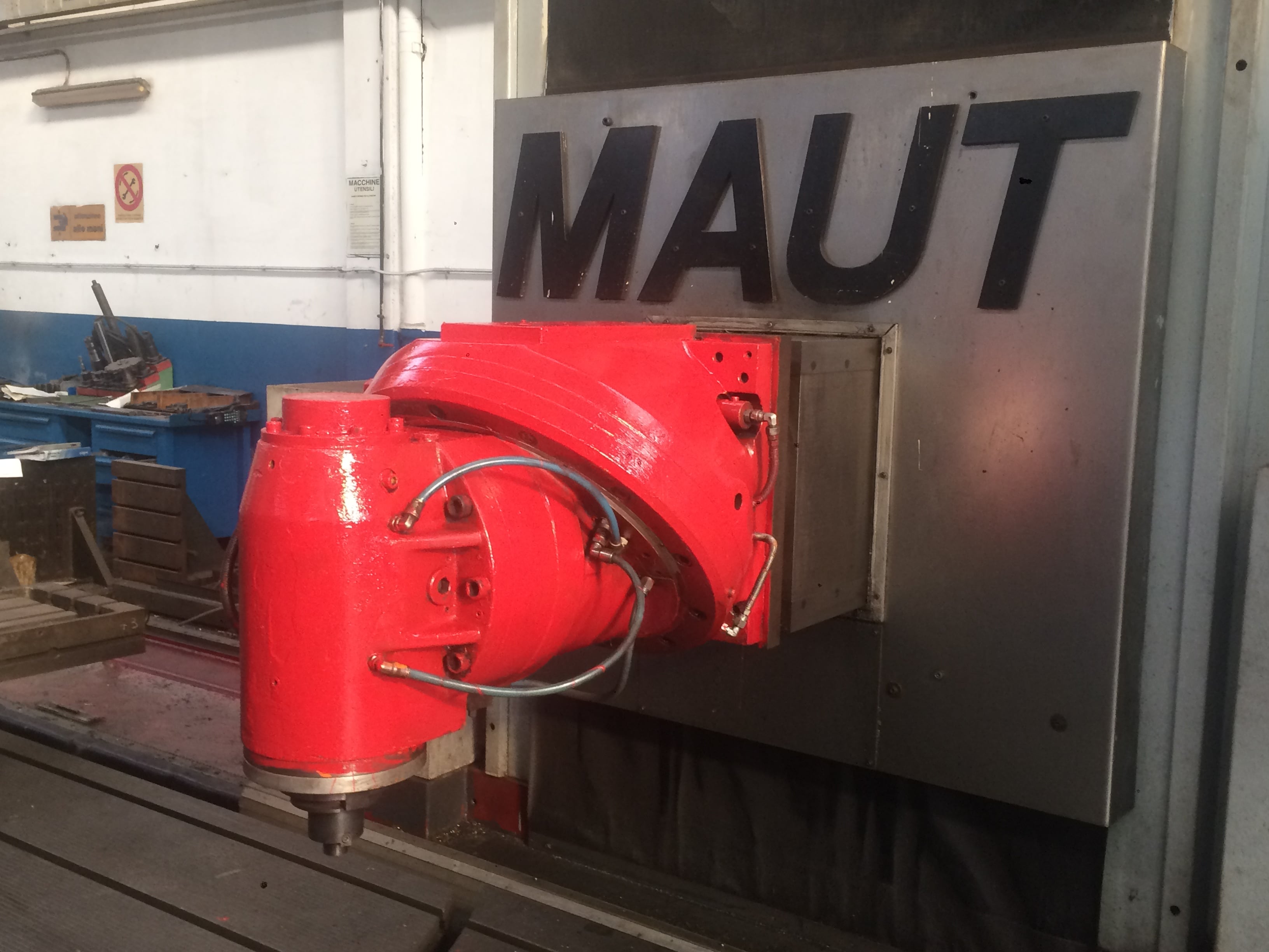 MAUT K40  1996