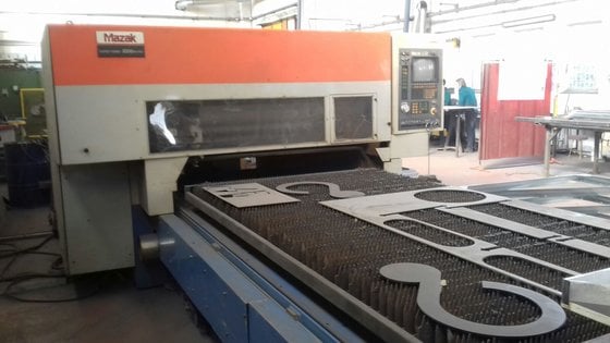 MAZAK  