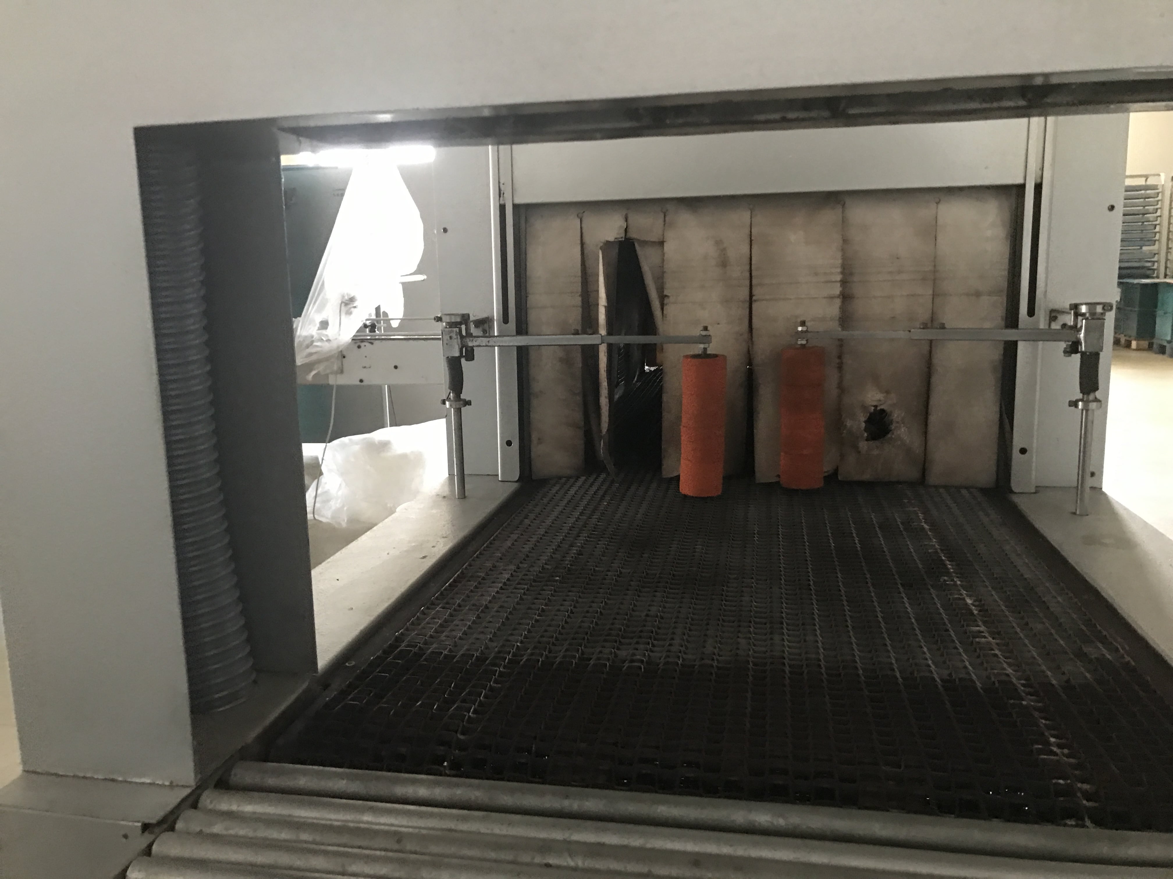 VAACUM PUMP TU70/150  1997