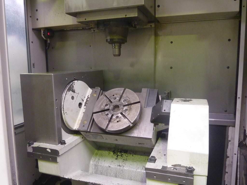 MIKRON UCP 600  2005