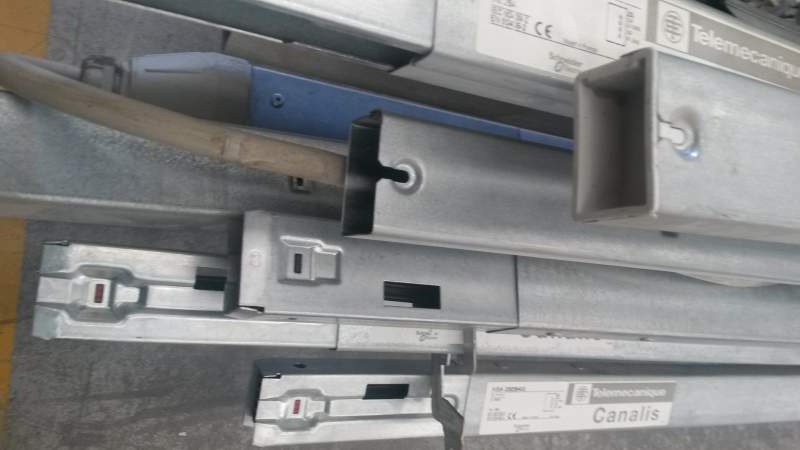 CANALIS SCHNEIDER ELECTRIC   2003