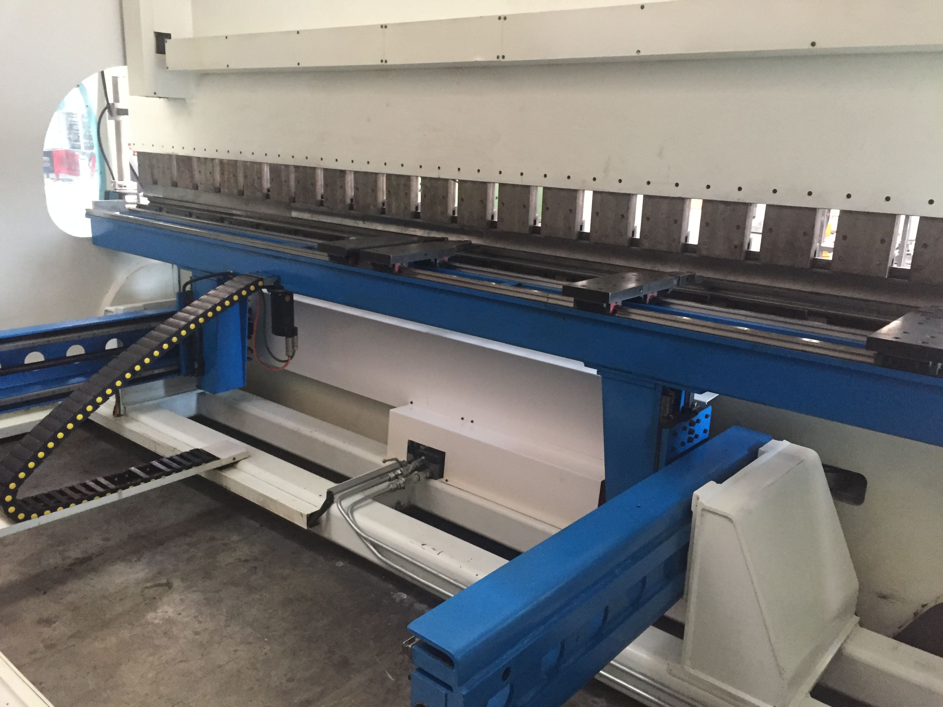 FARINA PFO/PS 320/50  2012