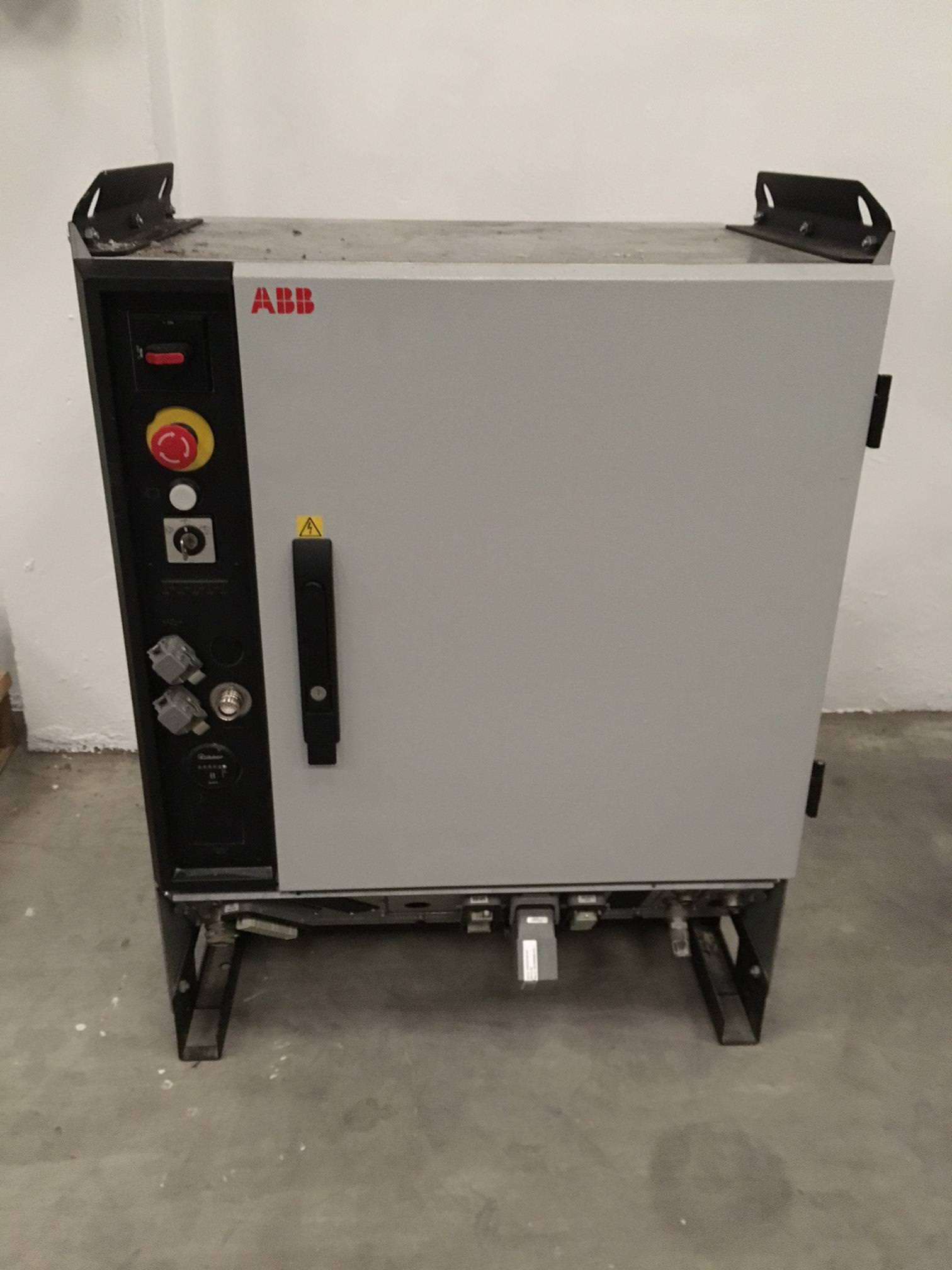 ABB IRB 2400 M2004  2009