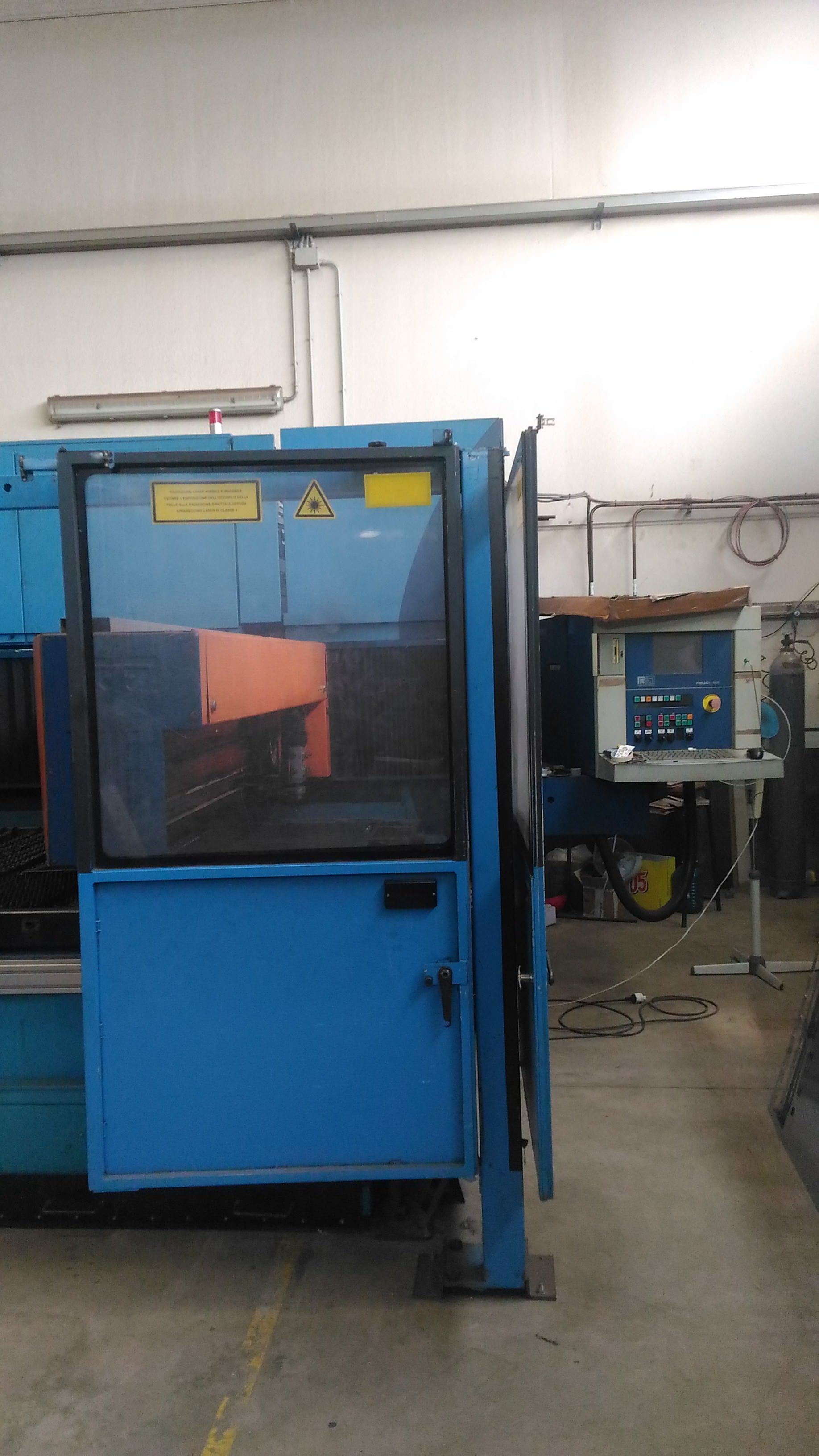 PRIMA INDUSTRIE PLATINO 3000 x 1500  1998