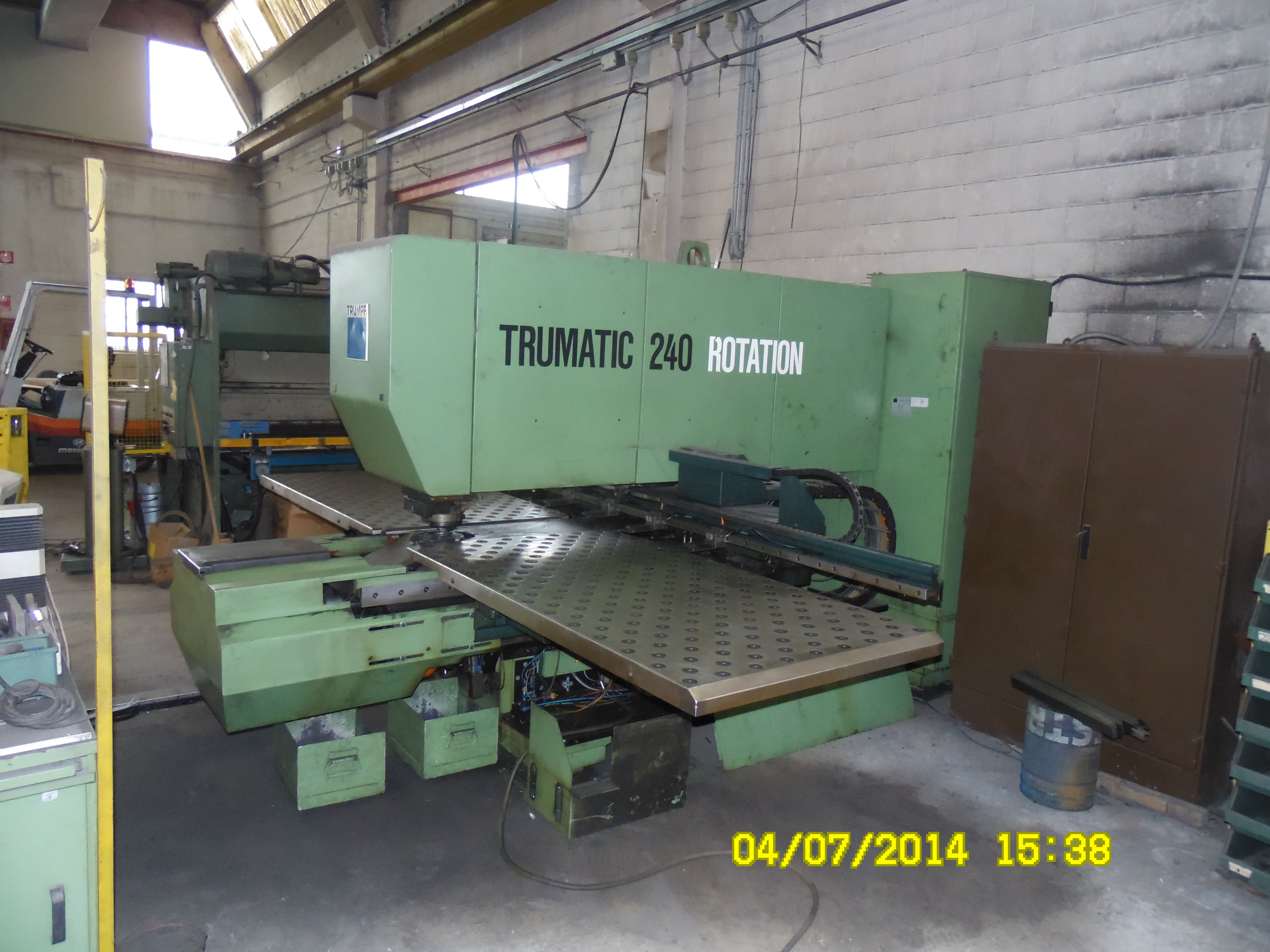 TRUMPF Trumatic 240 Rotation  1988