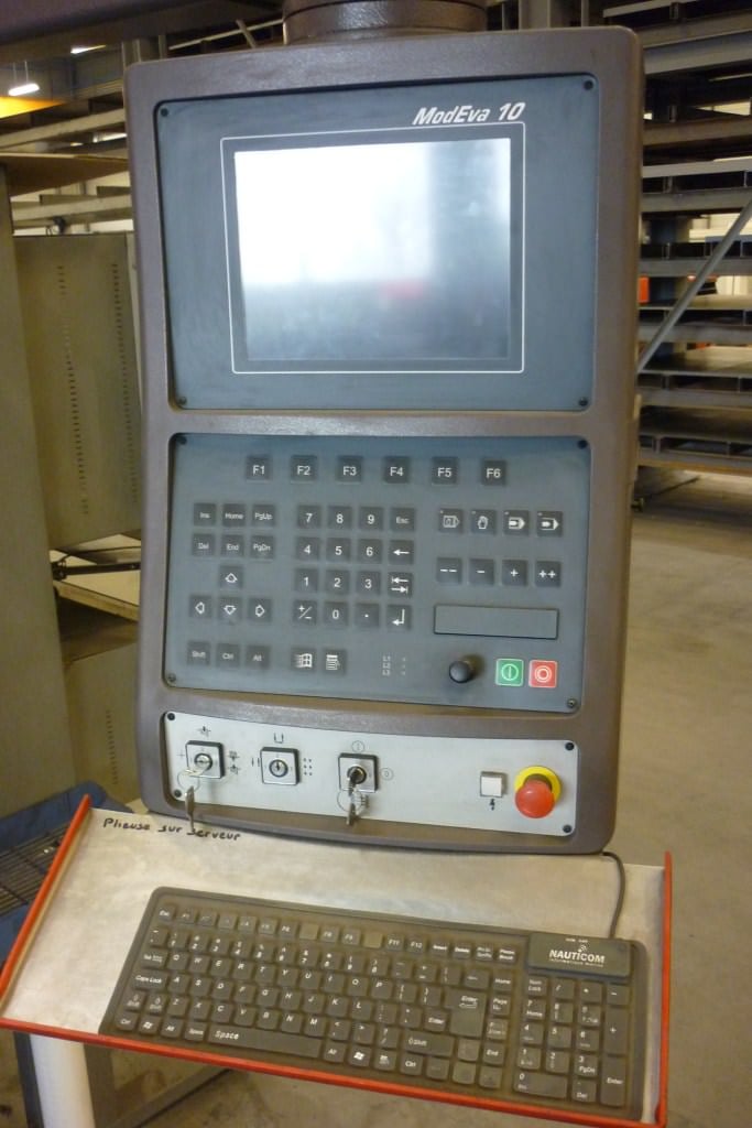 BYSTRONIC BEYELER PR 100 X 3 6 AXIS  2004