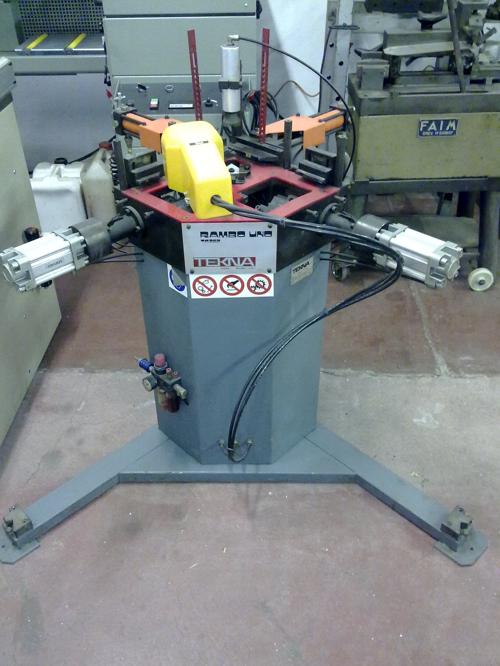 TEKNA Rambo Uno TK 262 