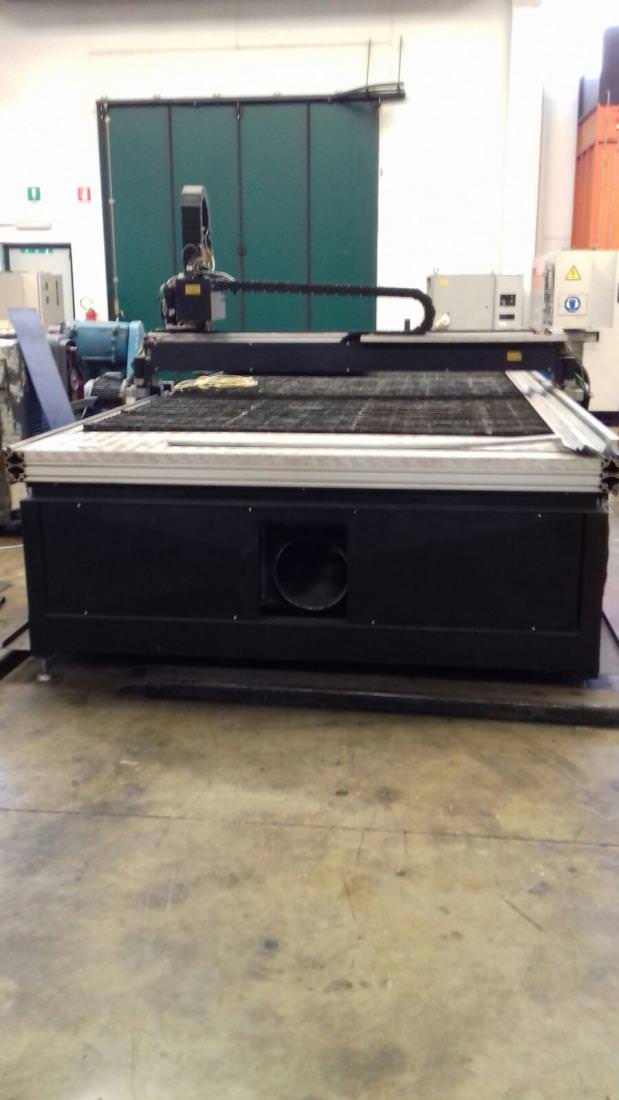 CRM 6000 x 2000 mm 