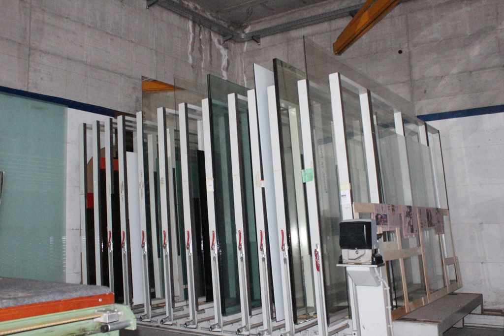 OFFICINE MISTRELLO Glass Racking System 