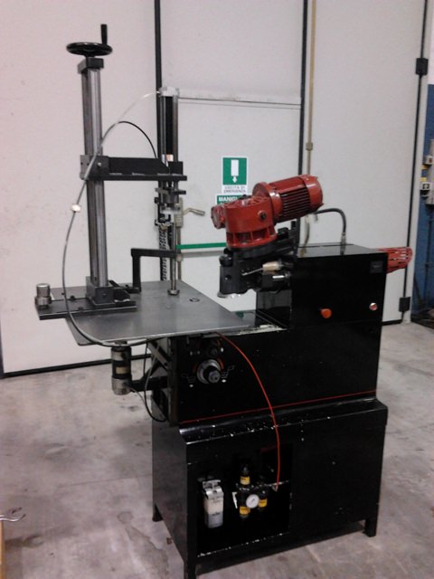 ELMEA e144r 