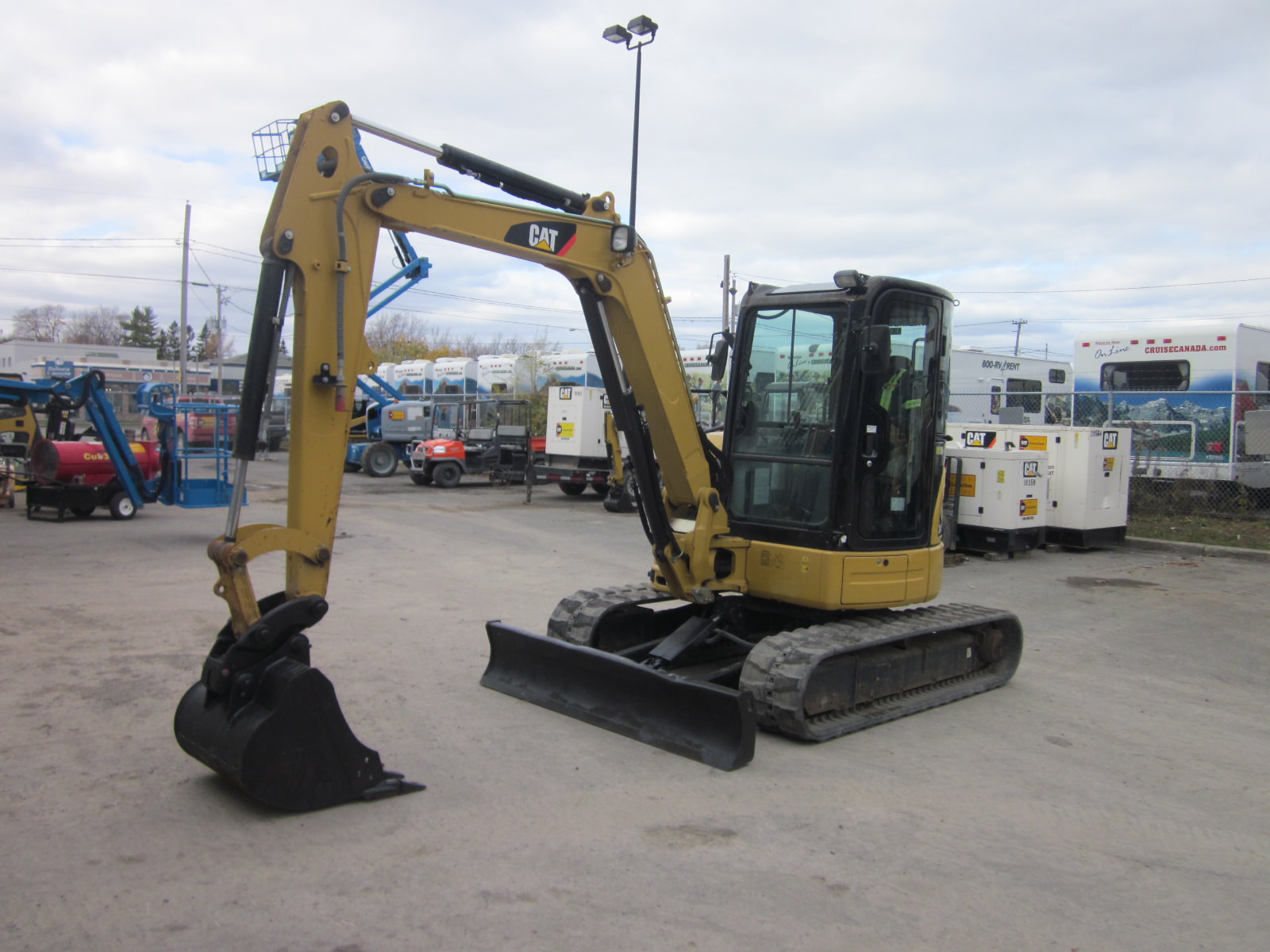 CATERPILLAR 305C CR  2010