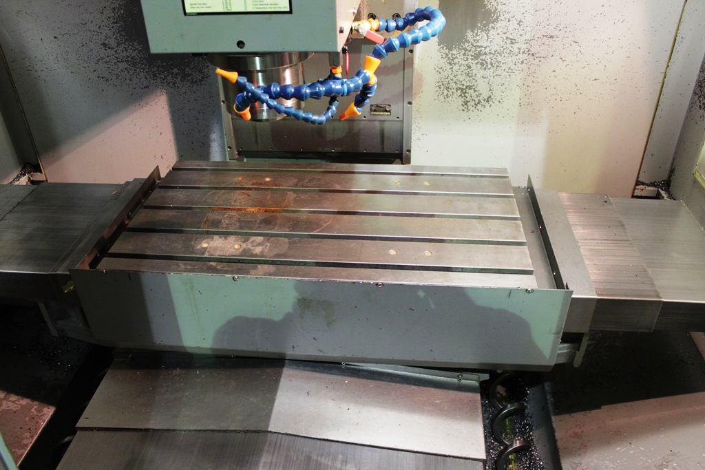 LEADWELL V-30i  2007