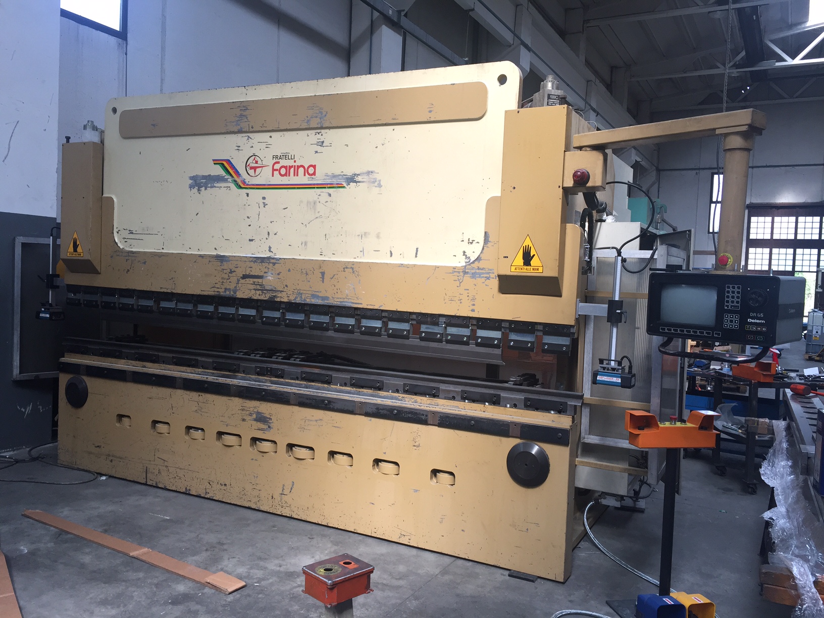 Immagine dettaglio del prodotto FRATELLI FARINA   1998