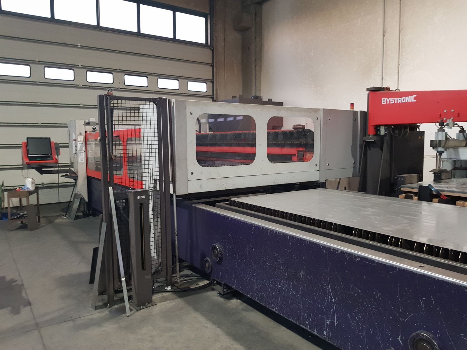 BYSTRONIC Bystar 3015 4000w  2002