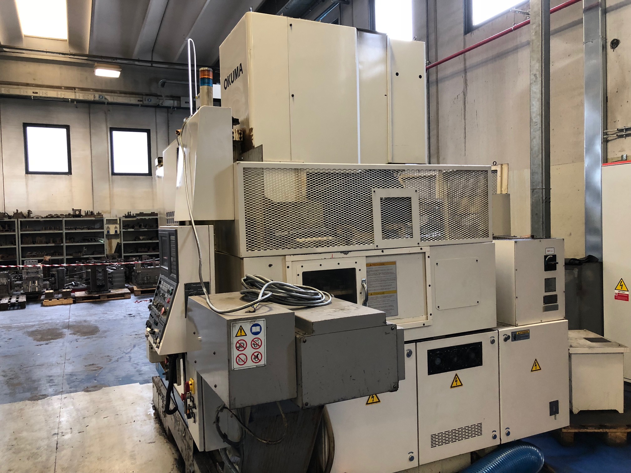 OKUMA VH 40  2003