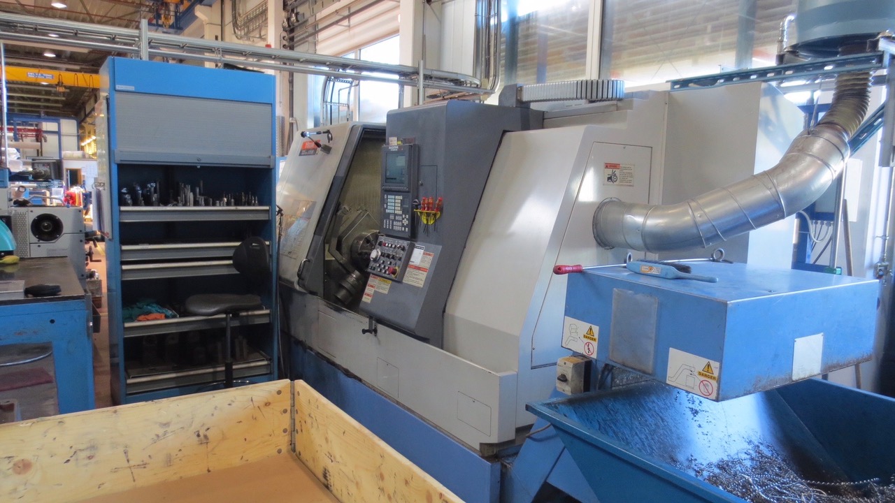 MAZAK SQT 300 M  2003