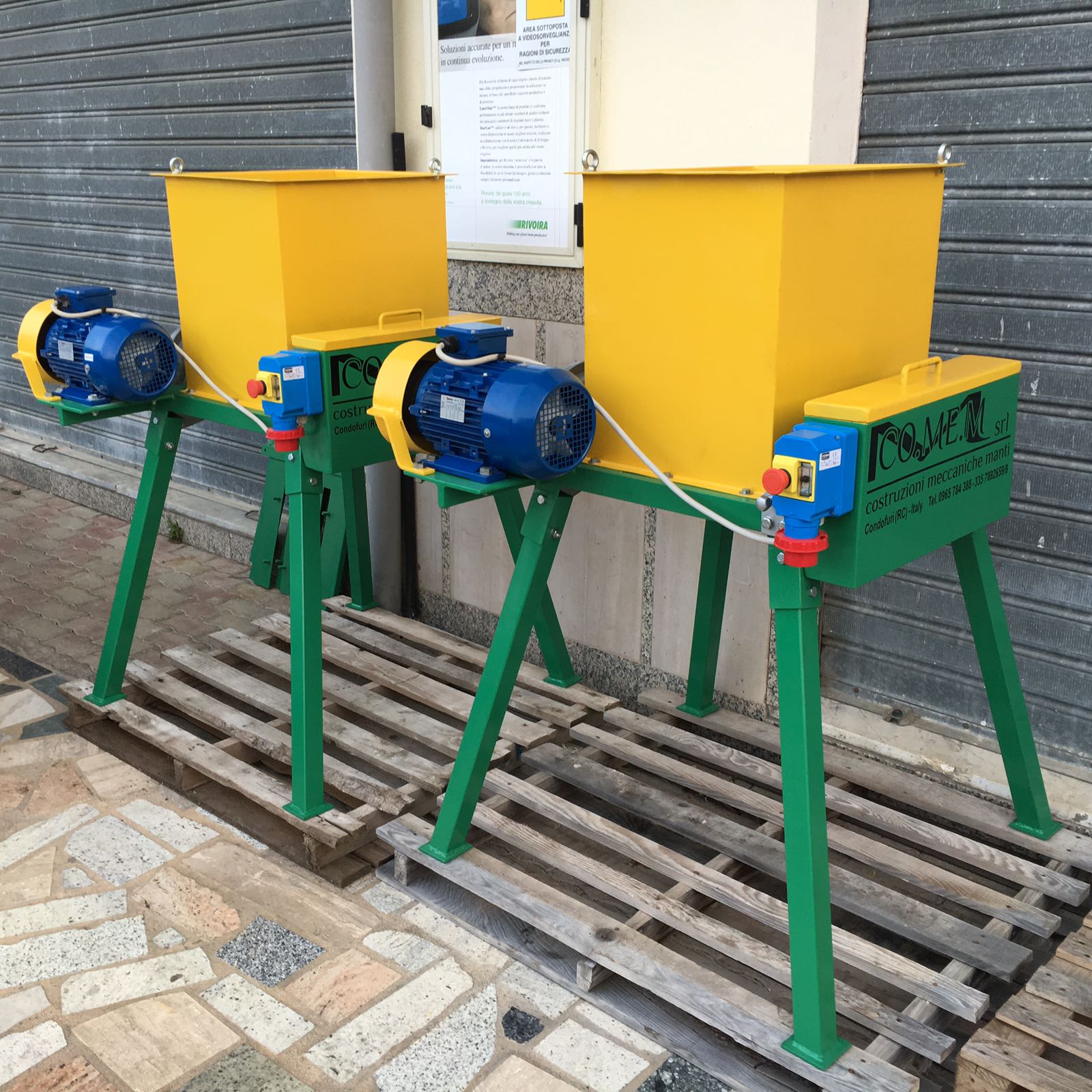 CO.ME.MANTI SRL CRUSH 250  2018