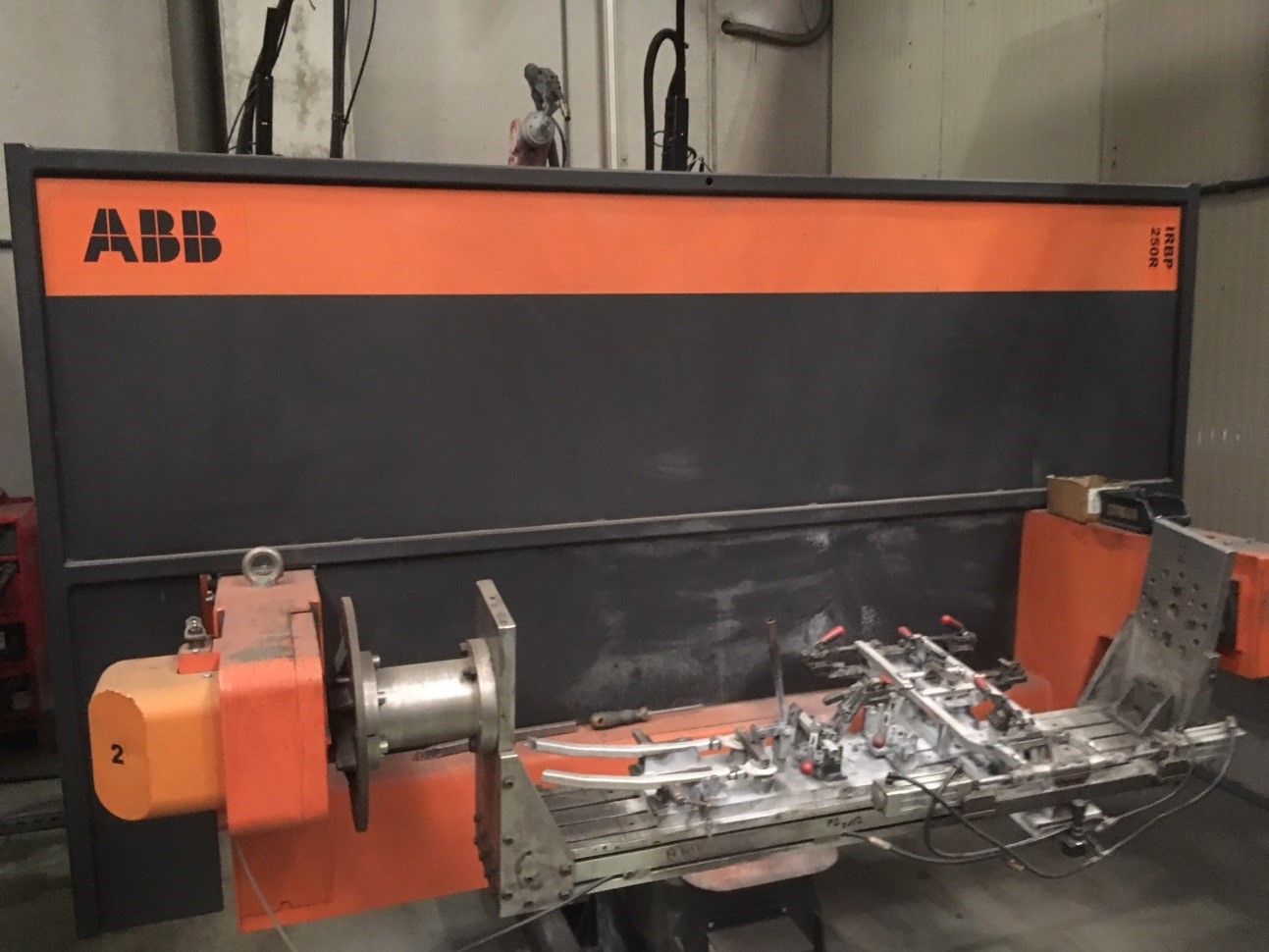 ABB isola robottizzata saldatura  2011