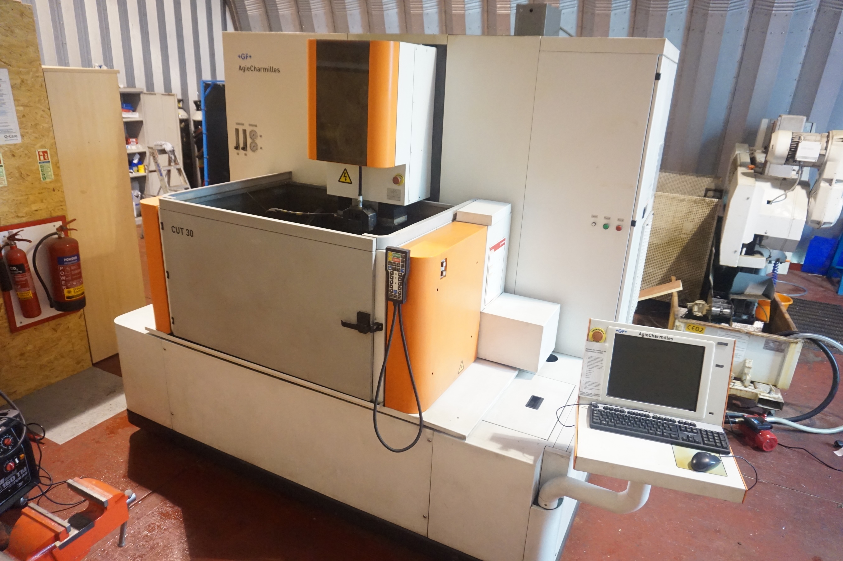 GF AGIE Charmilles Cut 30  2008