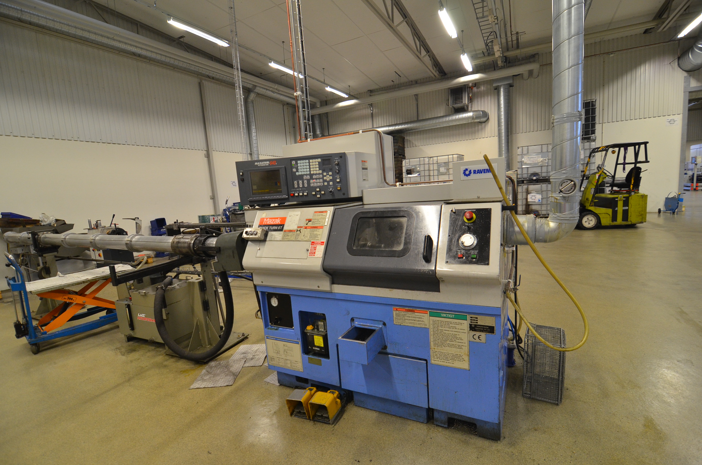 MAZAK quickturn 6t  2003