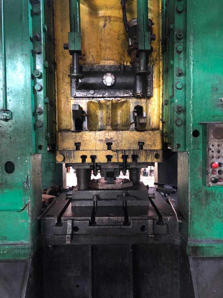 TMP VORONEZH sbavatrice K2538 630 ton  1983