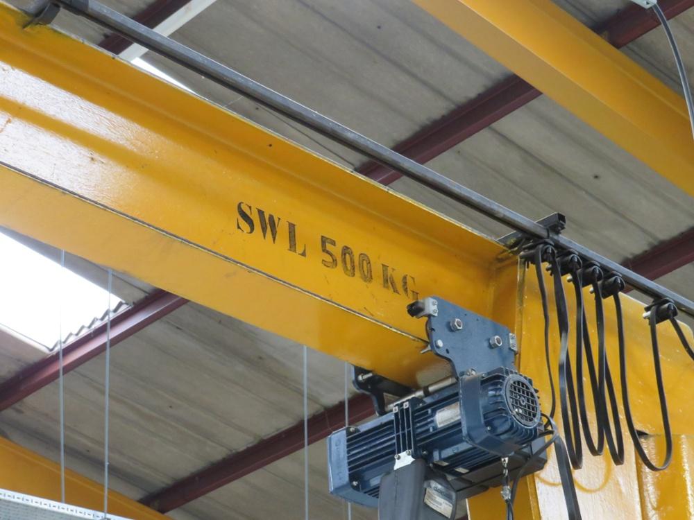 JIB CRANE  
