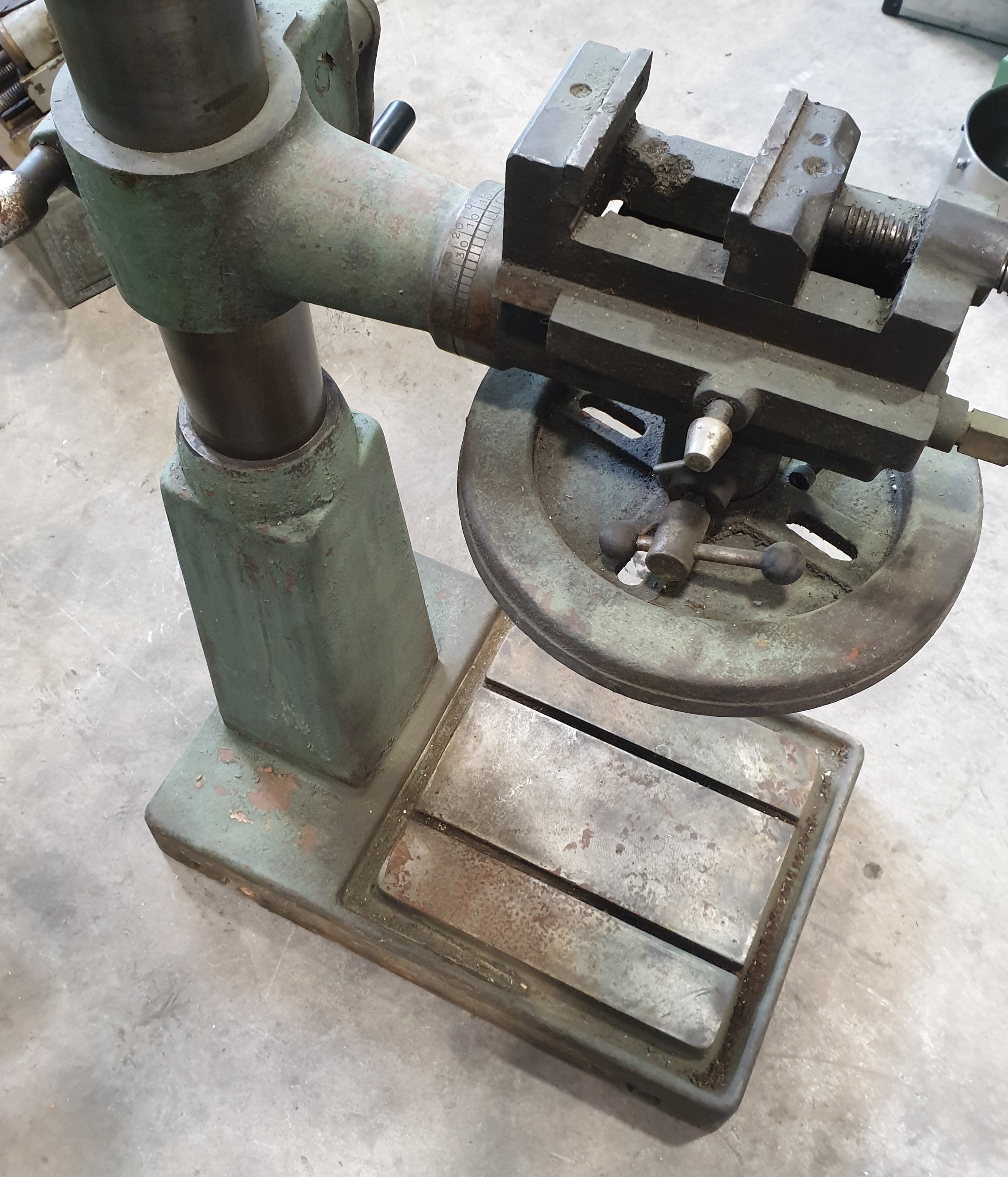 AMBROS mm 200 