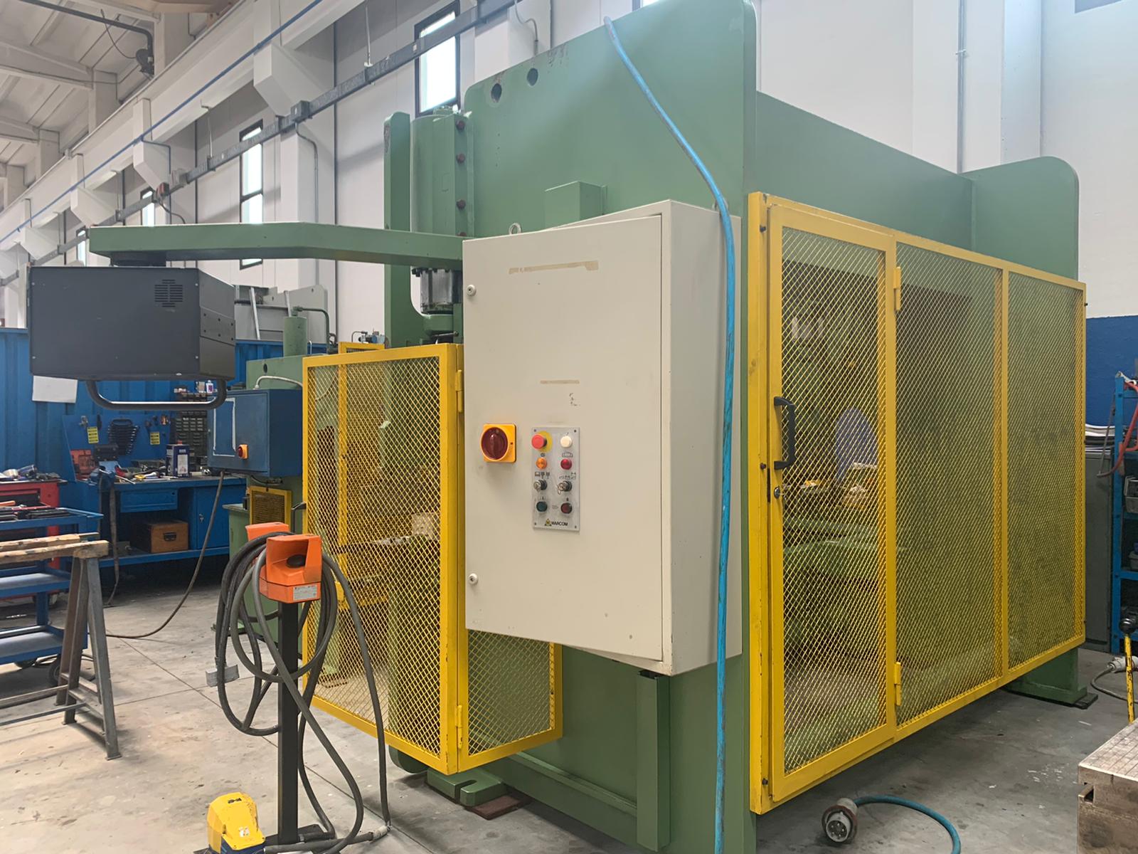 WARCOM Unica 125-30  1996