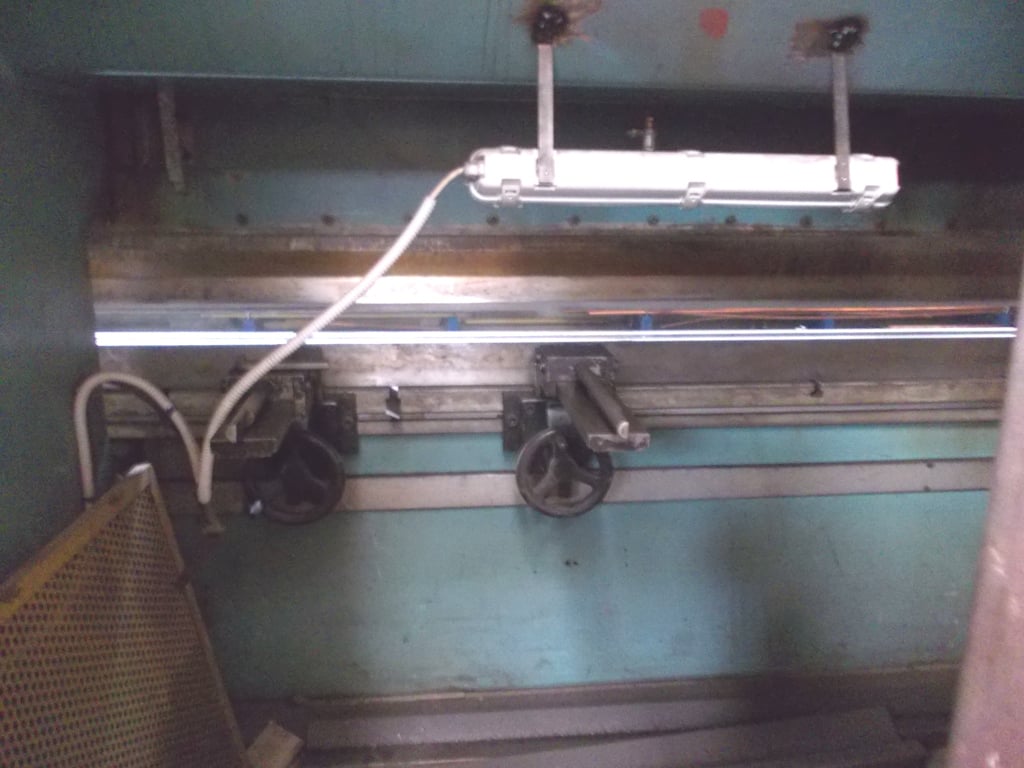 STROJARNE PIESOK 3000 X 80 