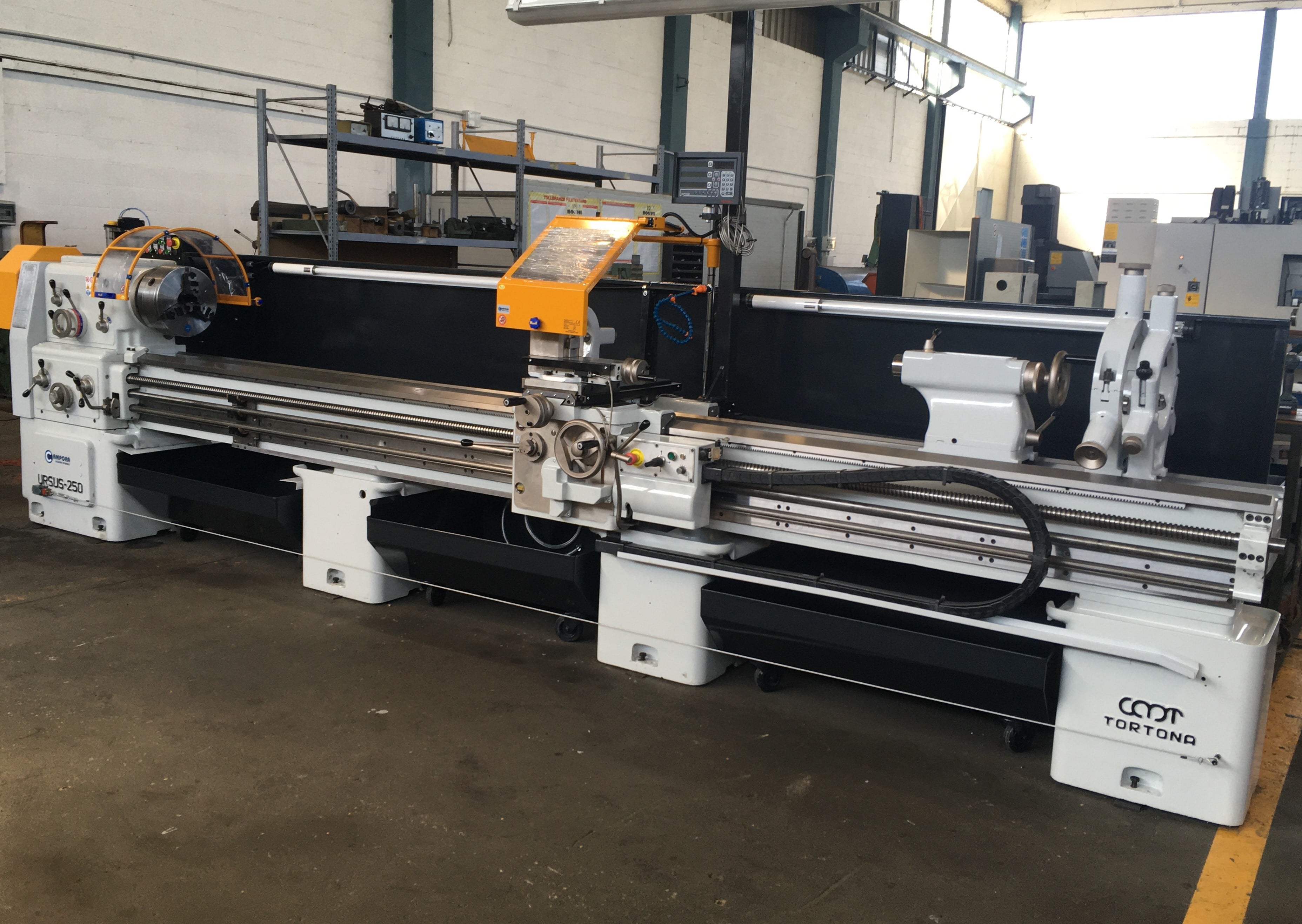 CMT URSUS 250 x 3000 