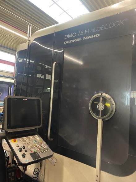 DECKEL MAHO DMC 75H  2009