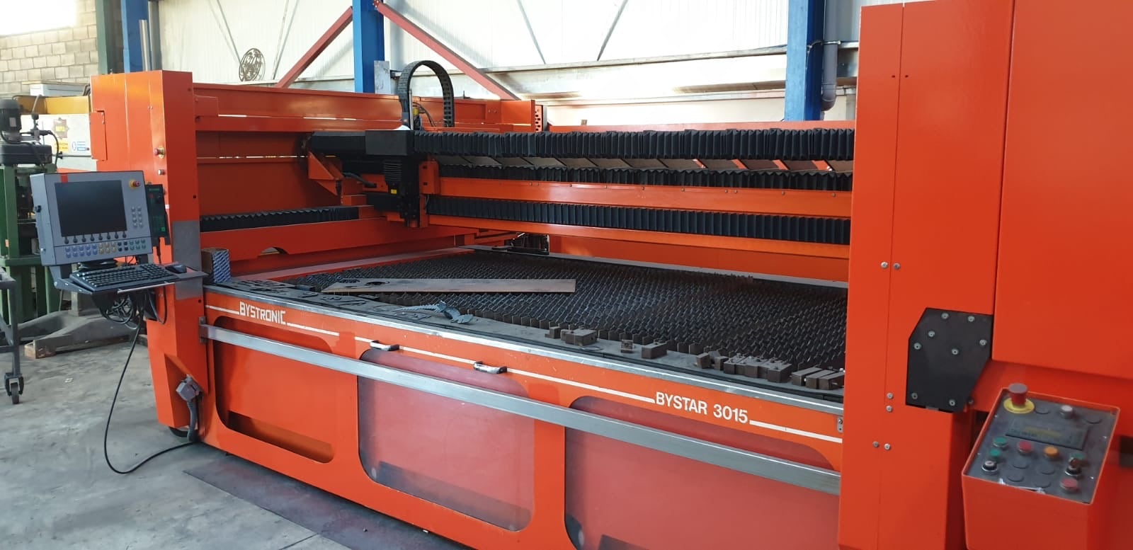 BYSTRONIC Bystar 3015 3500w  2000