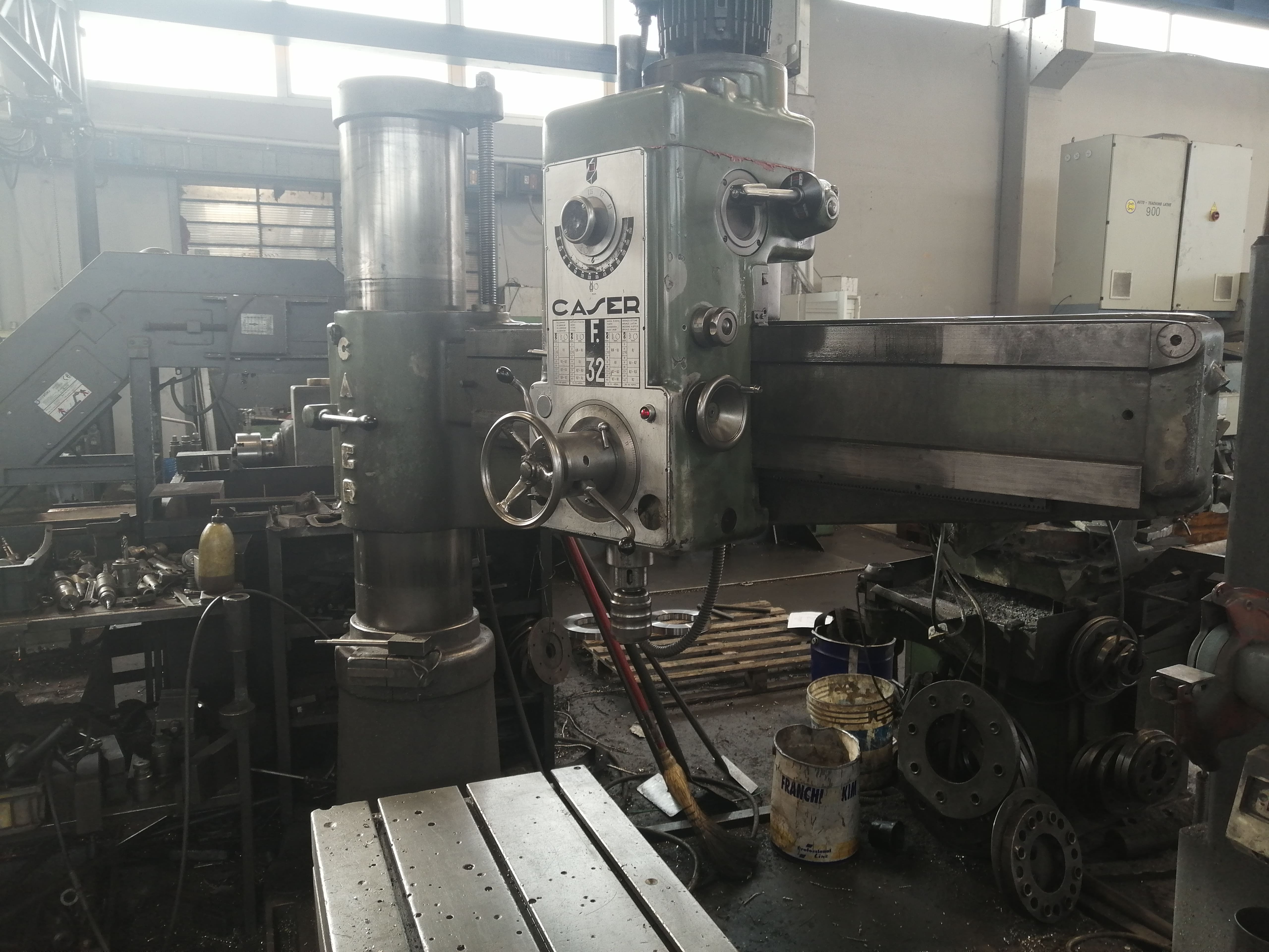 CASER f40 - 1200  1980