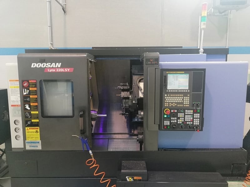 DOOSAN Lynx 220 LSYA 