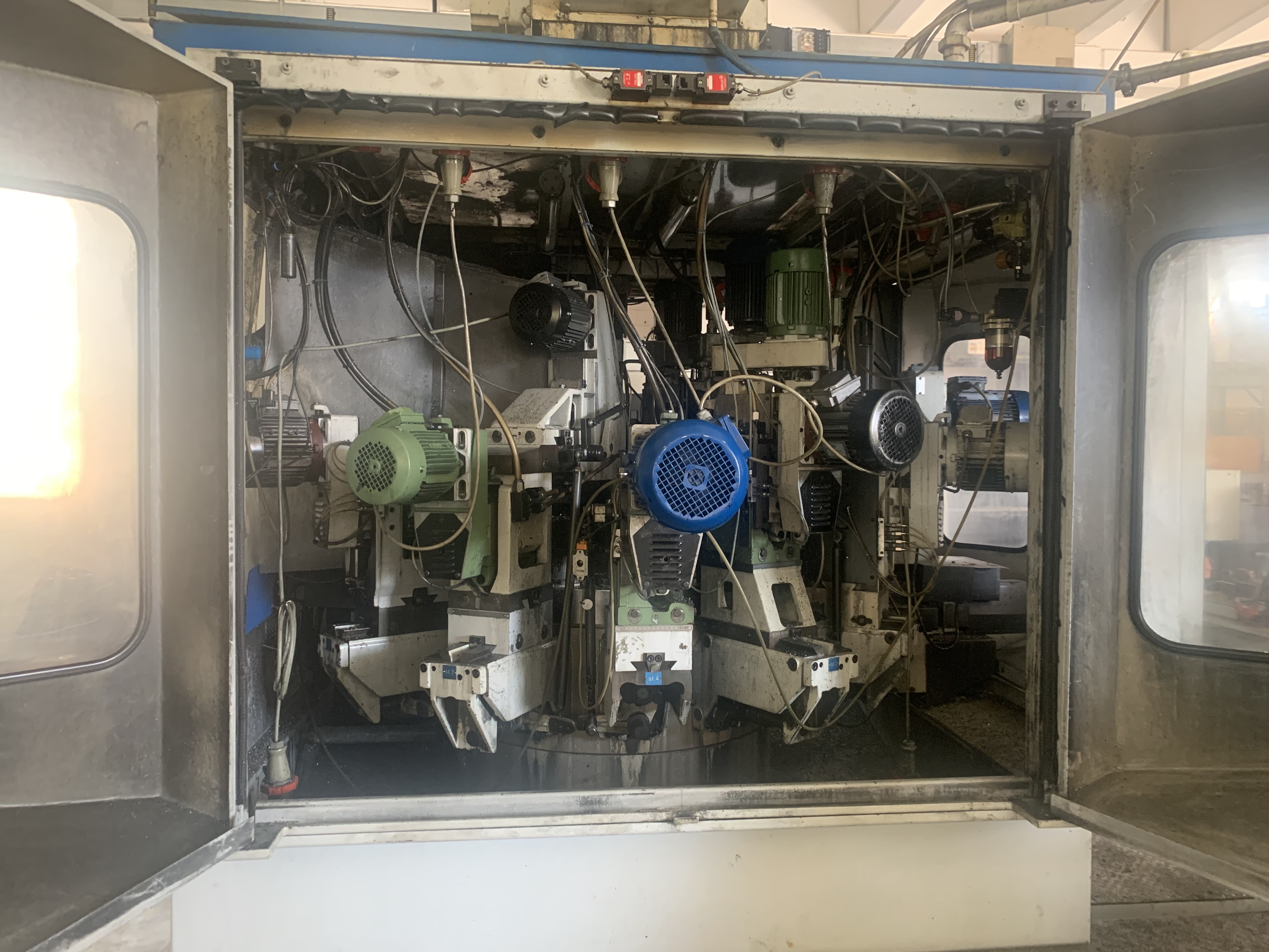 MIKRON multifactor 60.012  2005
