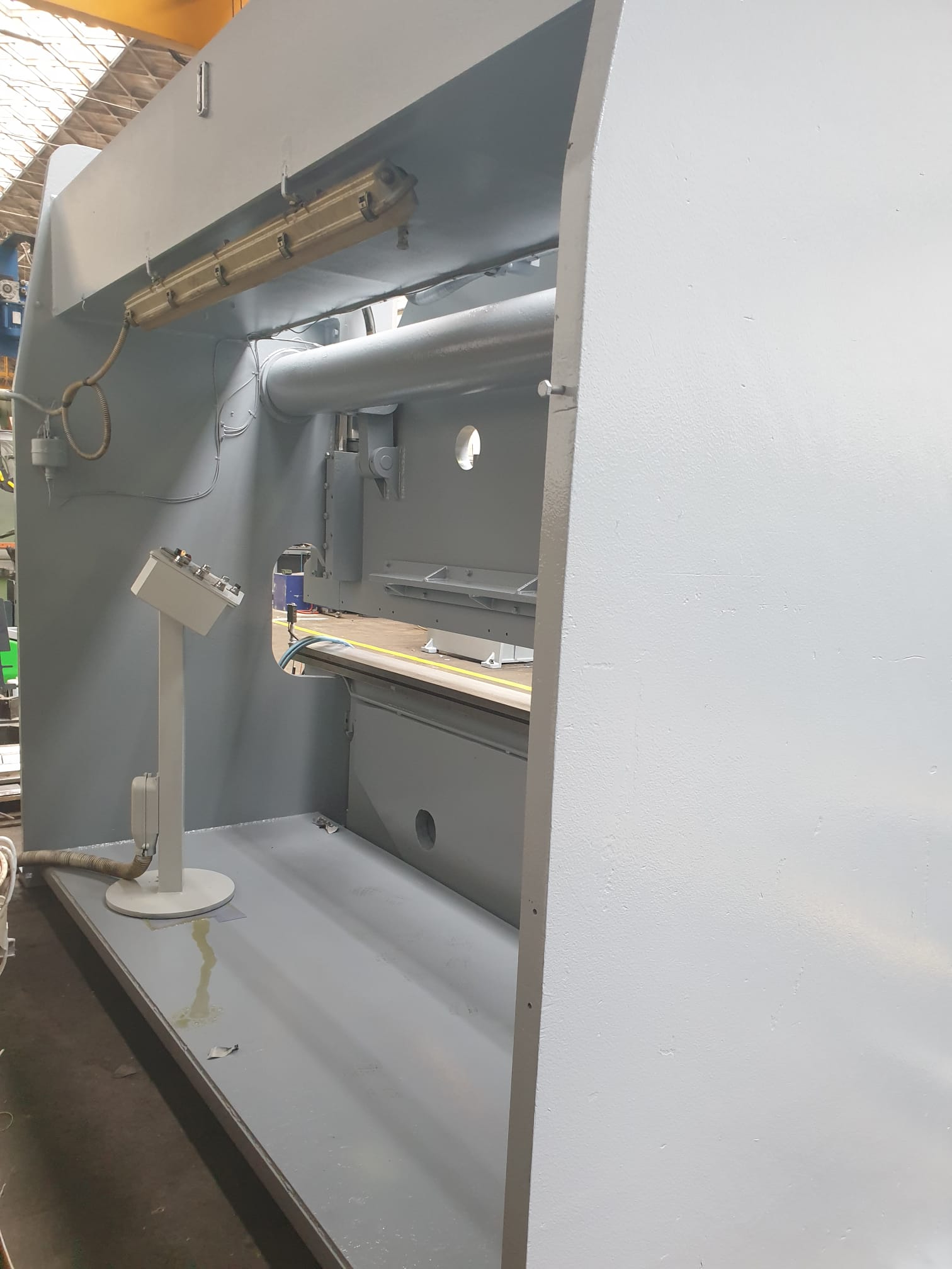 NOVASTILMEC 4000 x 160 TON 