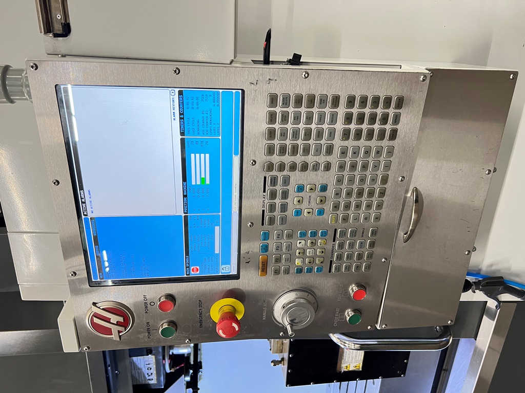 HAAS VF-4  2015