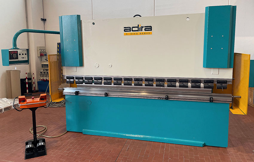 ADIRA QHD 7030 