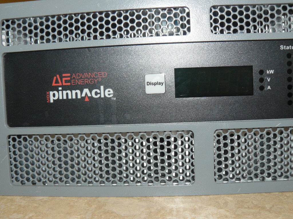 ADVANCED ENERGY AE PINNACLE 3152417-228A RF GENERATOR 