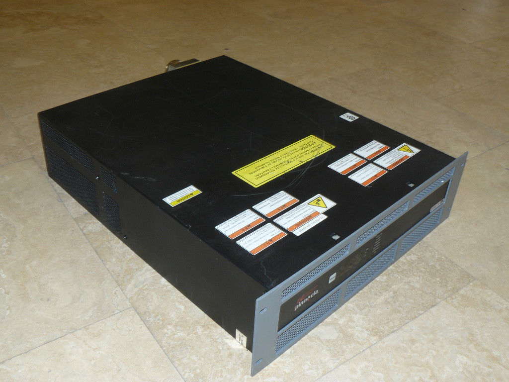ADVANCED ENERGY AE PINNACLE 3152417-228A RF GENERATOR 