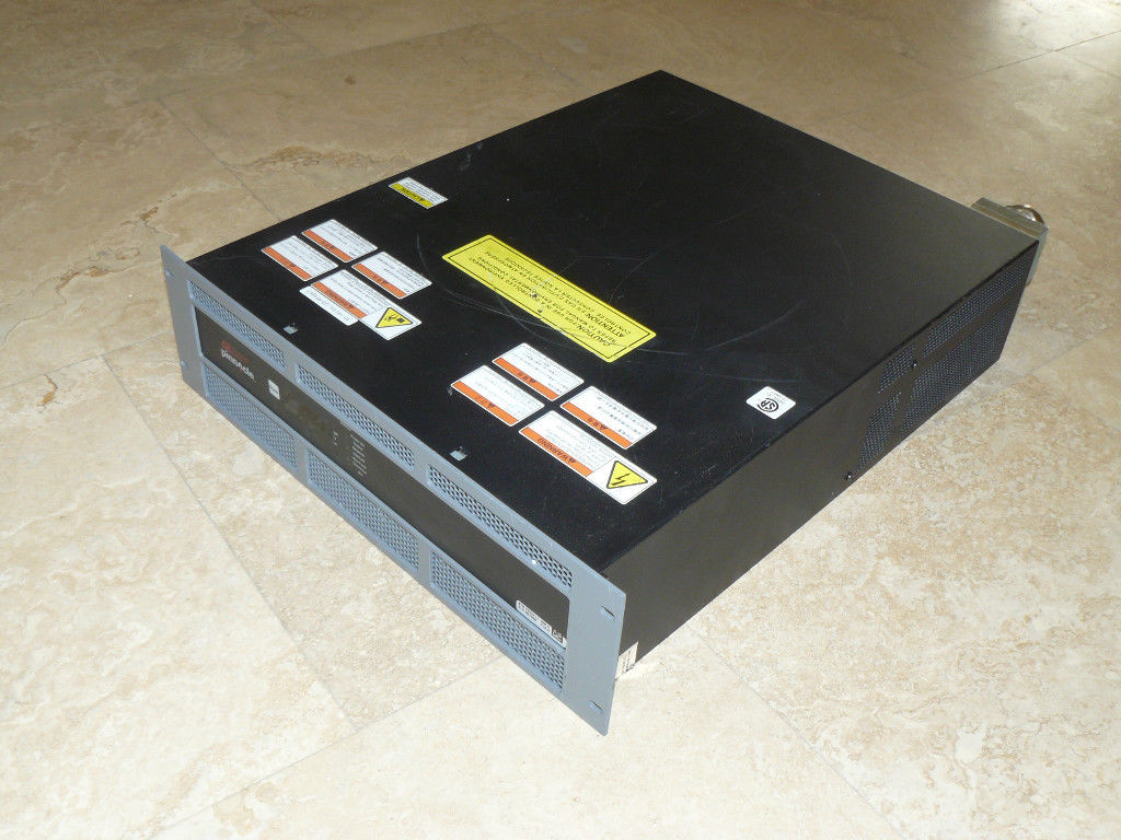ADVANCED ENERGY AE PINNACLE 3152417-228A RF GENERATOR 