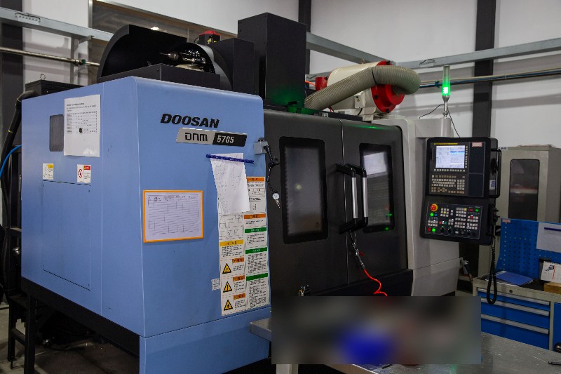 DOOSAN DNM5705  2019