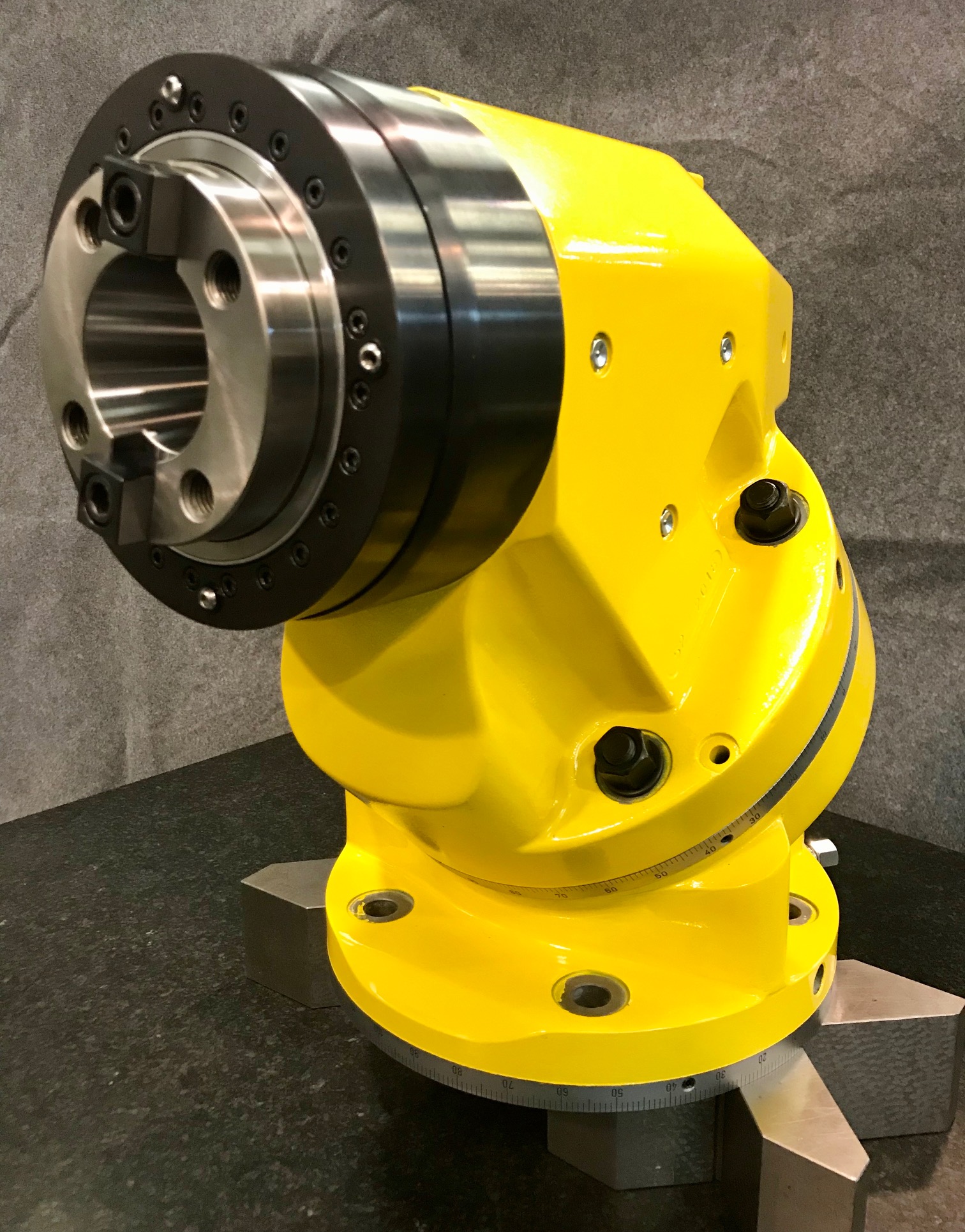 TITAN FRES Testa universale ISO 50  2022