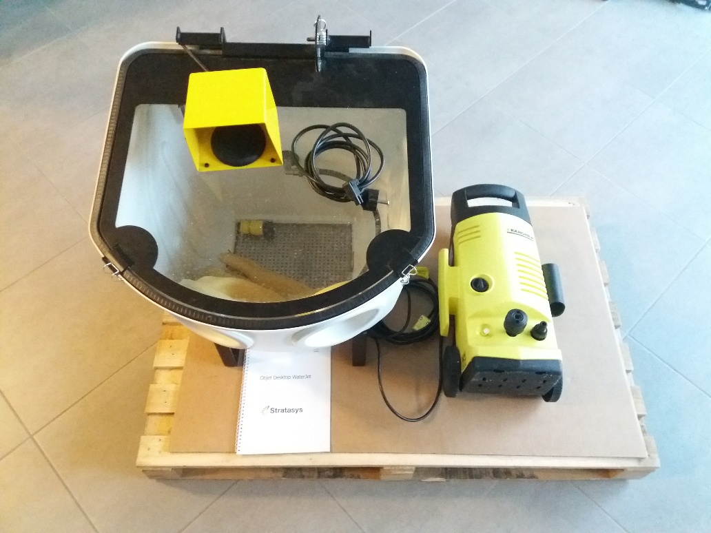 STRATASYS   2015