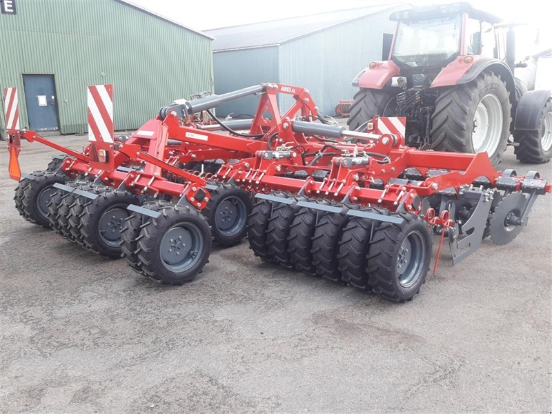 UNIA ARES XL 600 DRIVE  2019