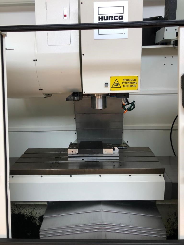 HURCO VM2 