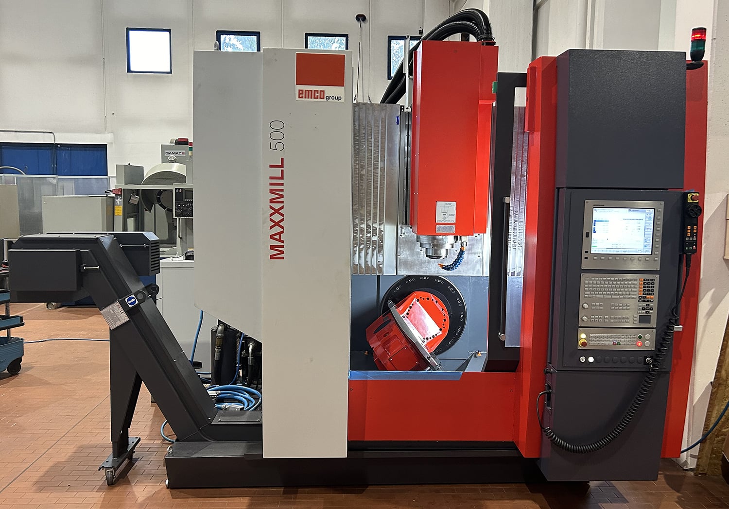 EMCO maxxmill 500 