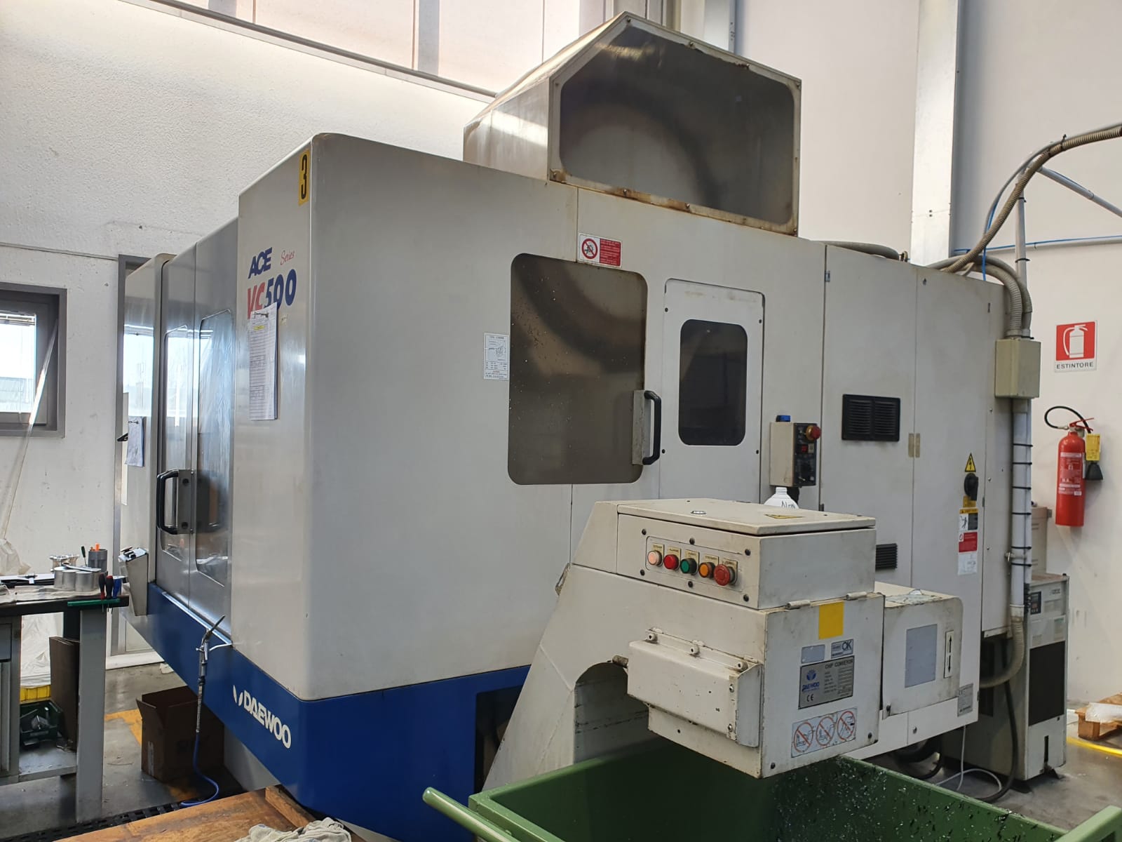 DAEWOO ACE VC 500  2000